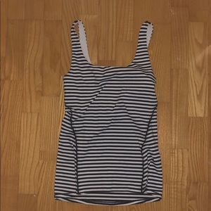 Lululemon tank